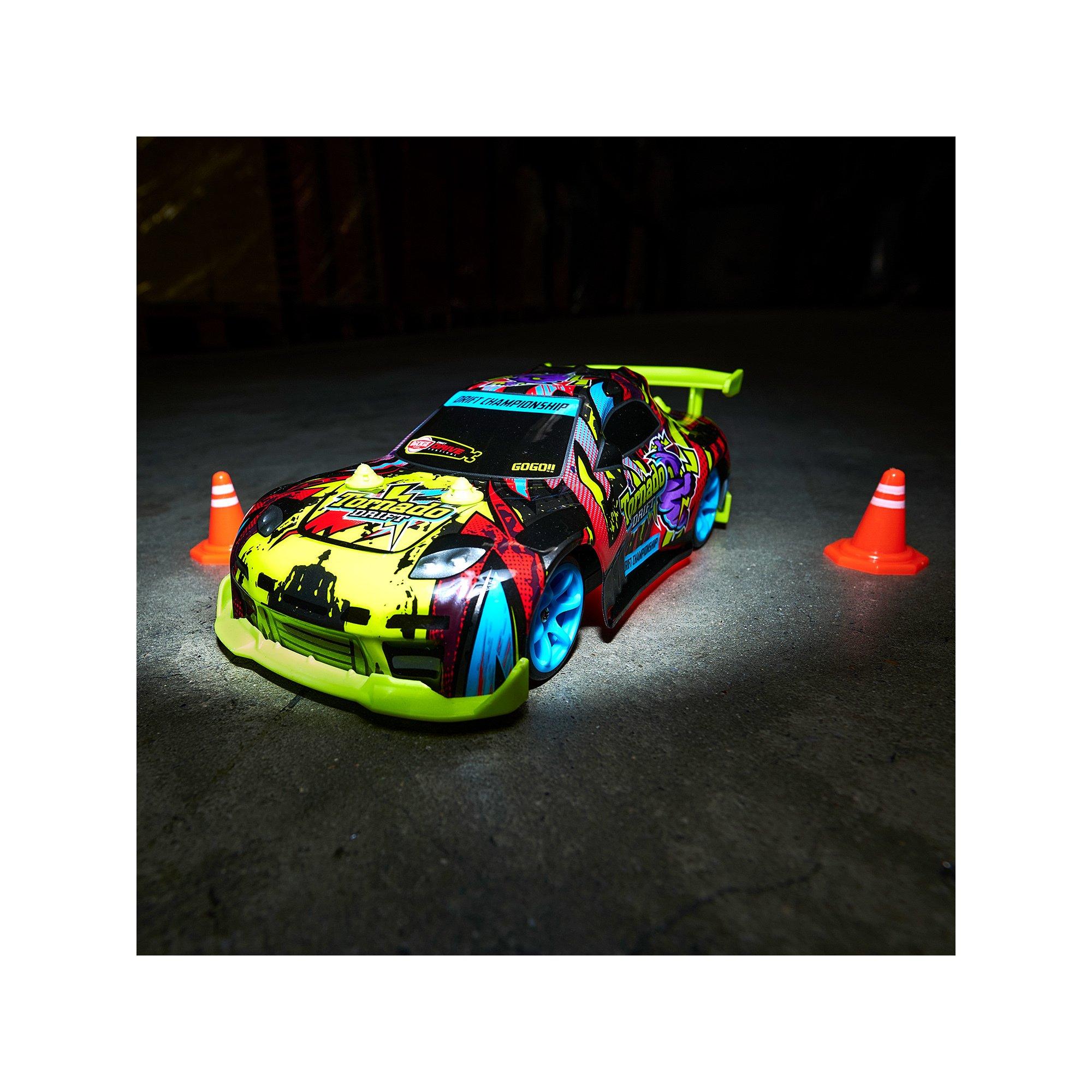 Dickie  Go Crazy RC tornado drift 