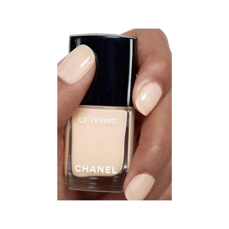 CHANEL LE VERNIS COLORE E BRILLANTEZZA LUNGA TENUTA  
