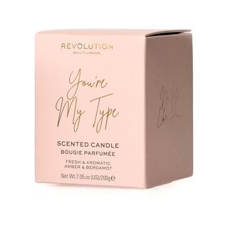 Revolution Candela You Are My Type, candela profumata You Are My Type Candle 