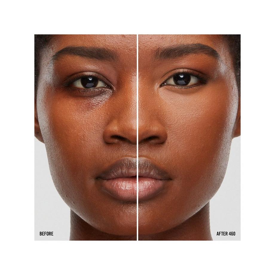 MAKEUP BY MARIO  Illuminant Surrealskin™ Concealer - Anticernes illuminant 