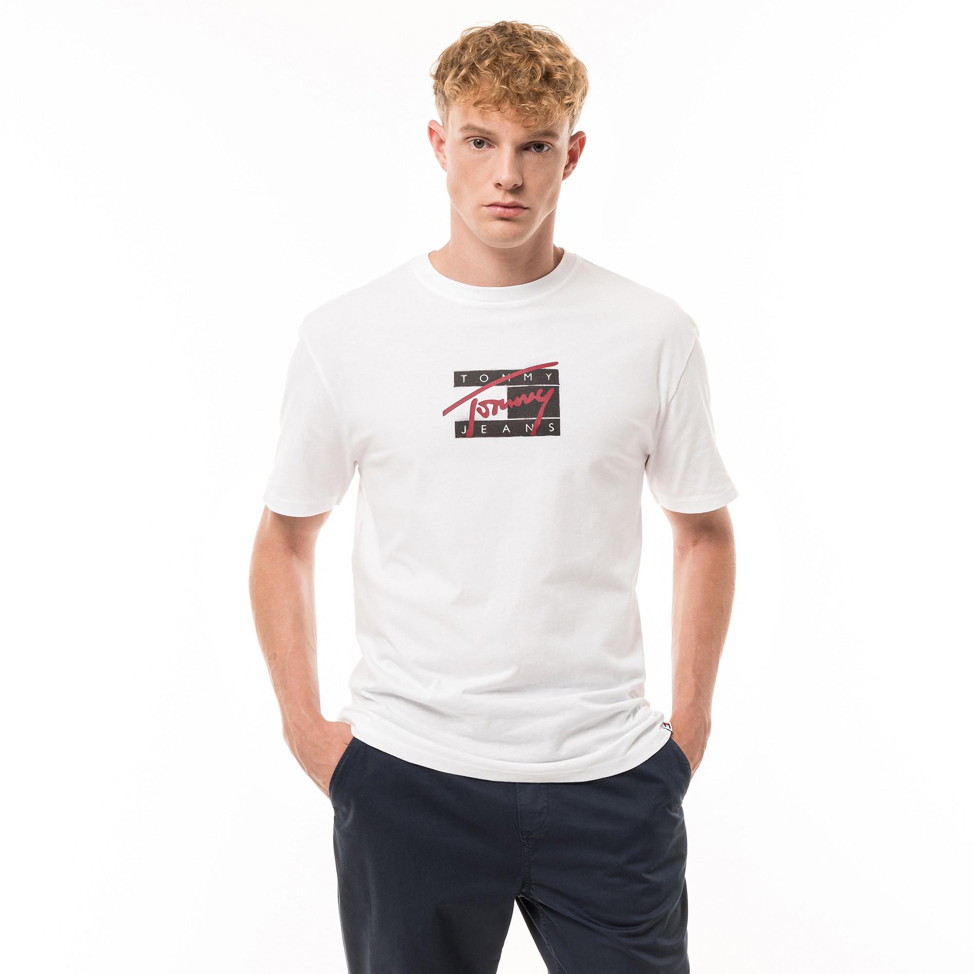 TOMMY JEANS TJM REG STREET SIG FLAG TEE EXT T-Shirt 