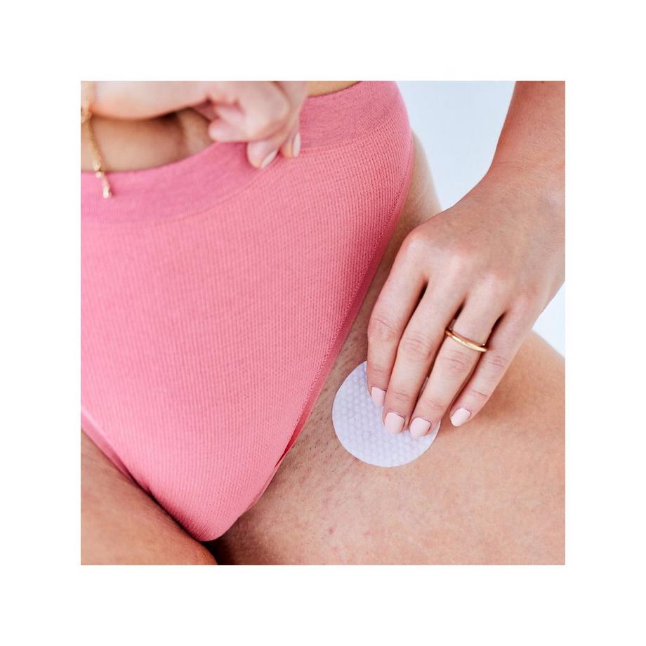 FIRST AID BEAUTY  Ingrown Hair Pads - Disques Pour Poils Incarnés aux BHA & AHA  
