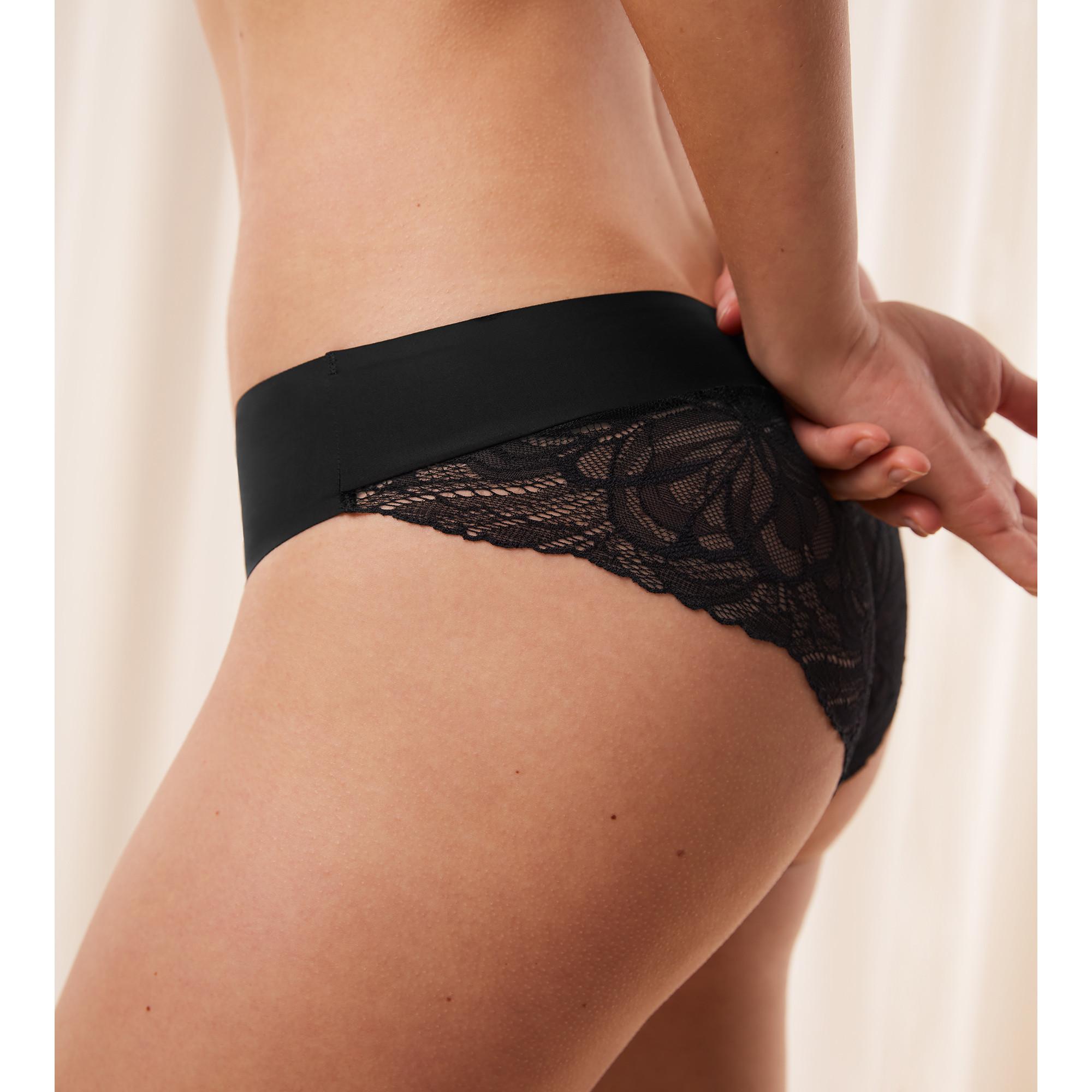 Triumph Body Make-Up Illusion Lace Tai slip 