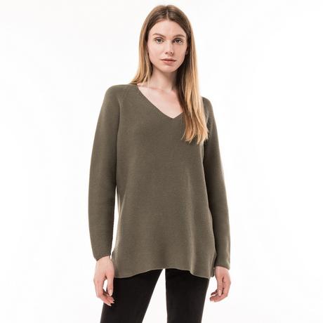 Manor Woman  Pullover, V-Neck 