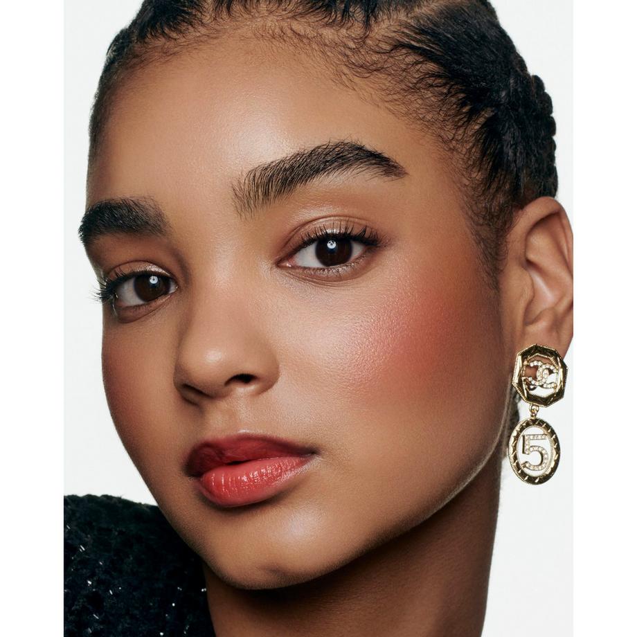 CHANEL N°1 DE CHANEL BALSAM FÜR LIPPEN UND WANGEN SCHENKT FARBE - NÄHRT - POLSTERT AUF 