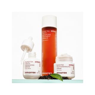 innisfree  Tonikum für Jugendlichkeit mit schwarzem Tee - Straffender und glättender Toner 