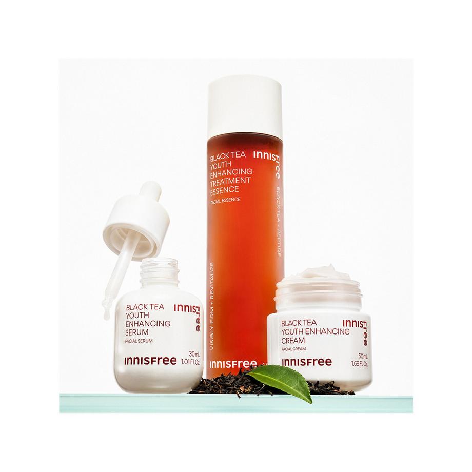 innisfree  Tonikum für Jugendlichkeit mit schwarzem Tee - Straffender und glättender Toner 