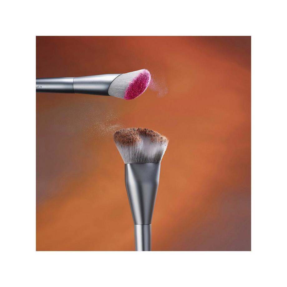 r.e.m.beauty  Rougepinsel b1 - Make-up-Pinsel 