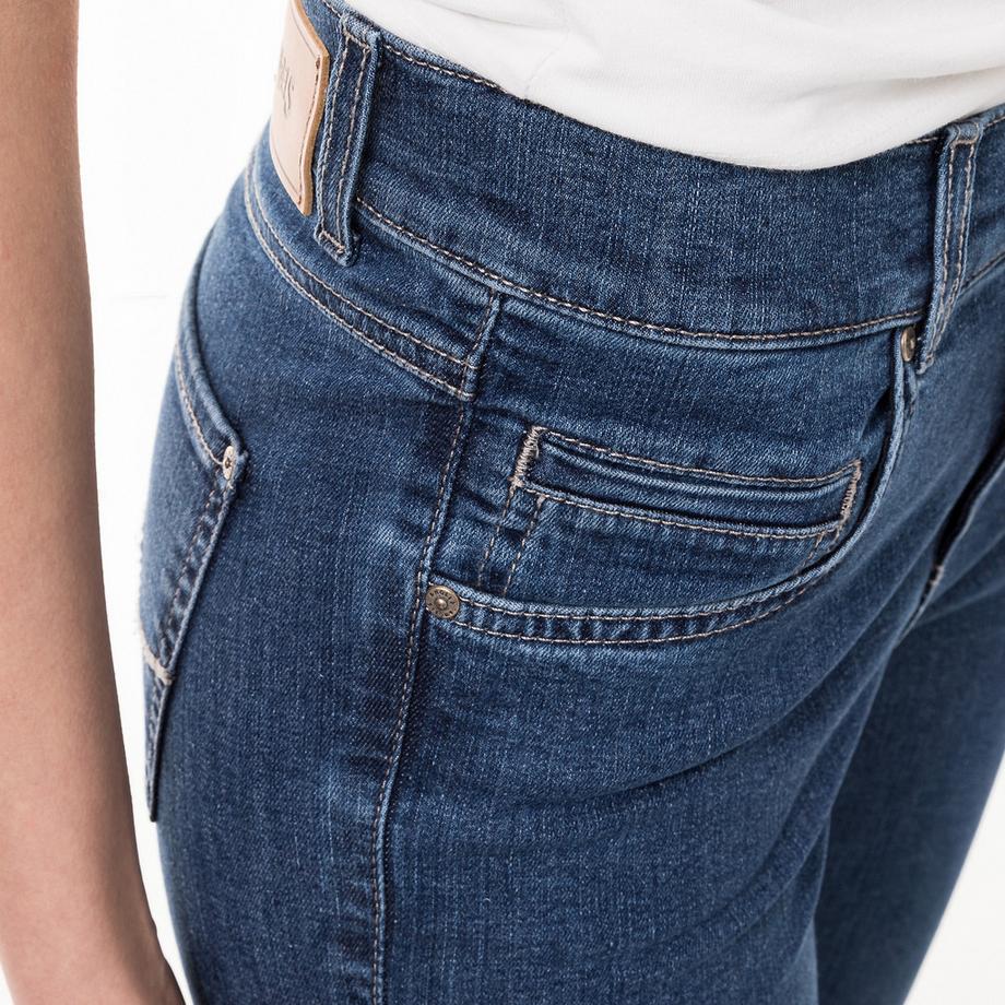 ANGELS Cici Straight Leg Fit Jeans  