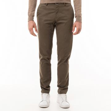 Pantalon chino, Slim Fit