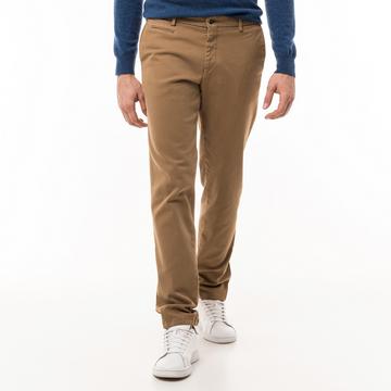 Pantalon chino, Slim Fit