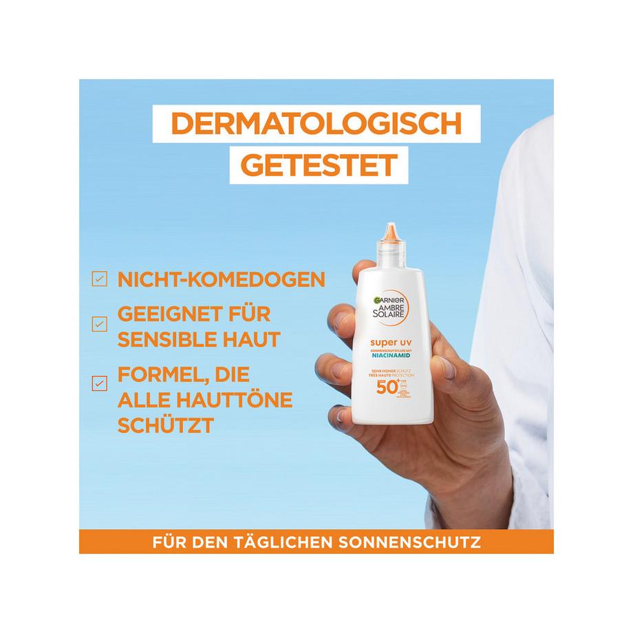 GARNIER  Fluido di protezione solare super UV anti-impurità con niacinamide SPF 50+ 