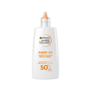 Fluido solare super protettivo contro le macchie scure con vitamina C SPF 50+