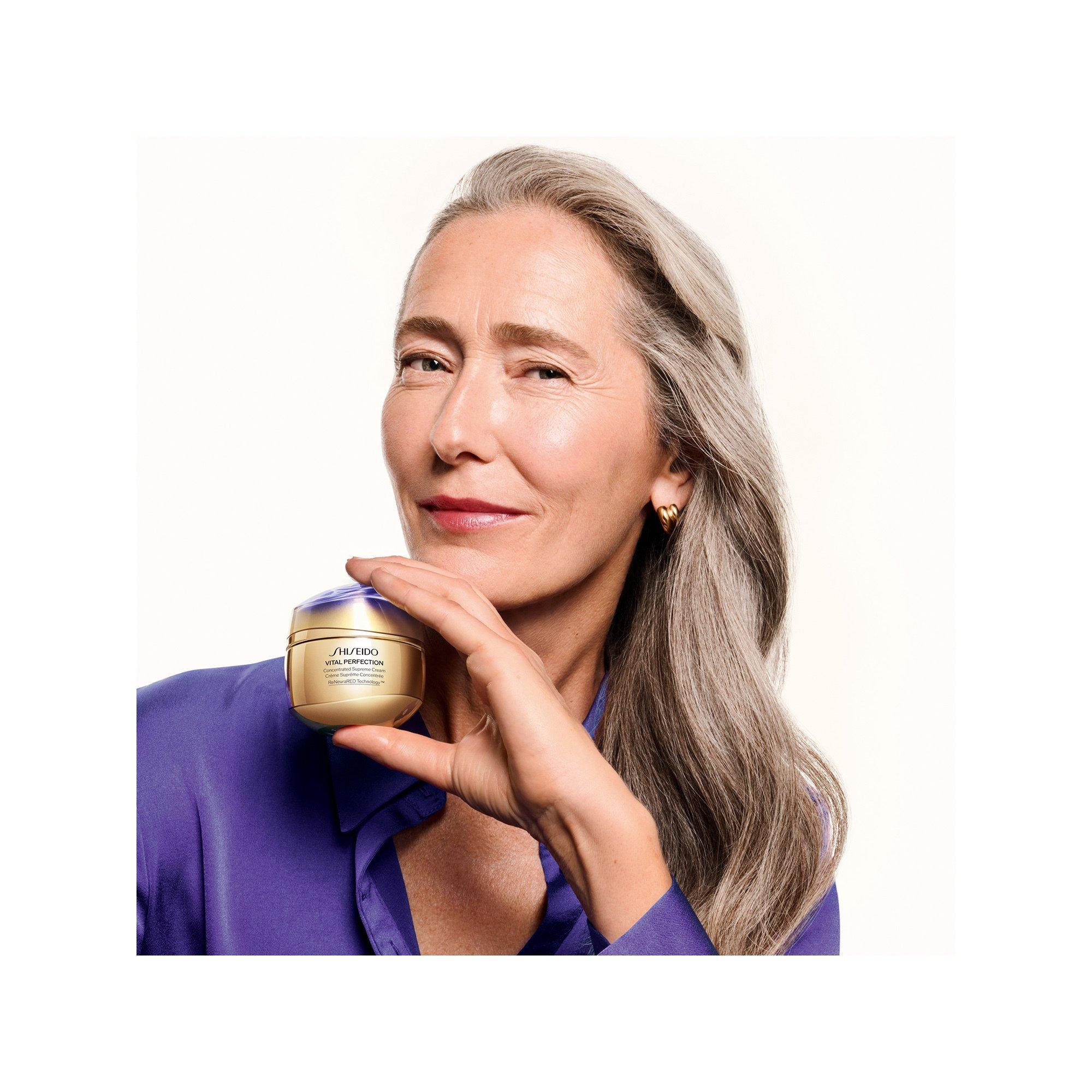 SHISEIDO Vital Perfection Supreme Concentrated Supreme Cream Refill 