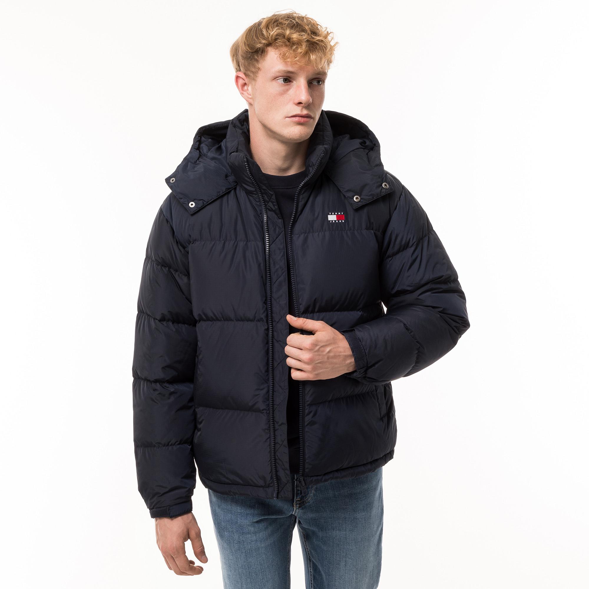 TOMMY JEANS TJM ALASKA PUFFER EXT Daunenjacke mit Kapuze 