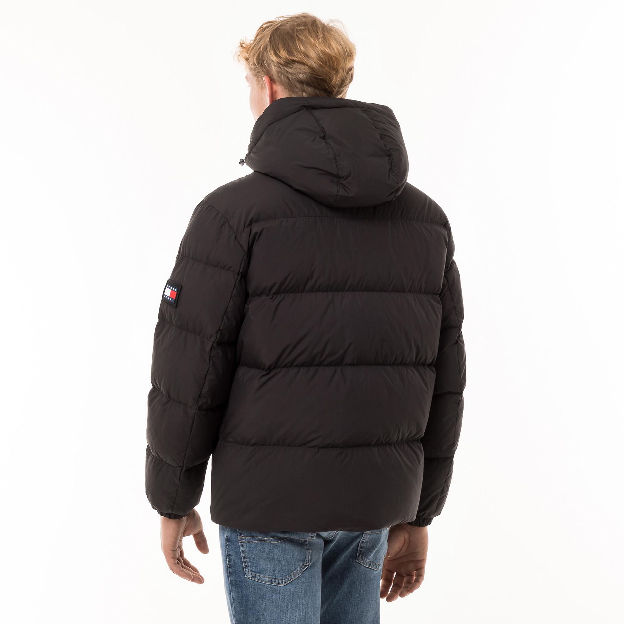 TOMMY JEANS TJM ESSENTIAL DOWN JACKET EXT Daunenjacke mit Kapuze 