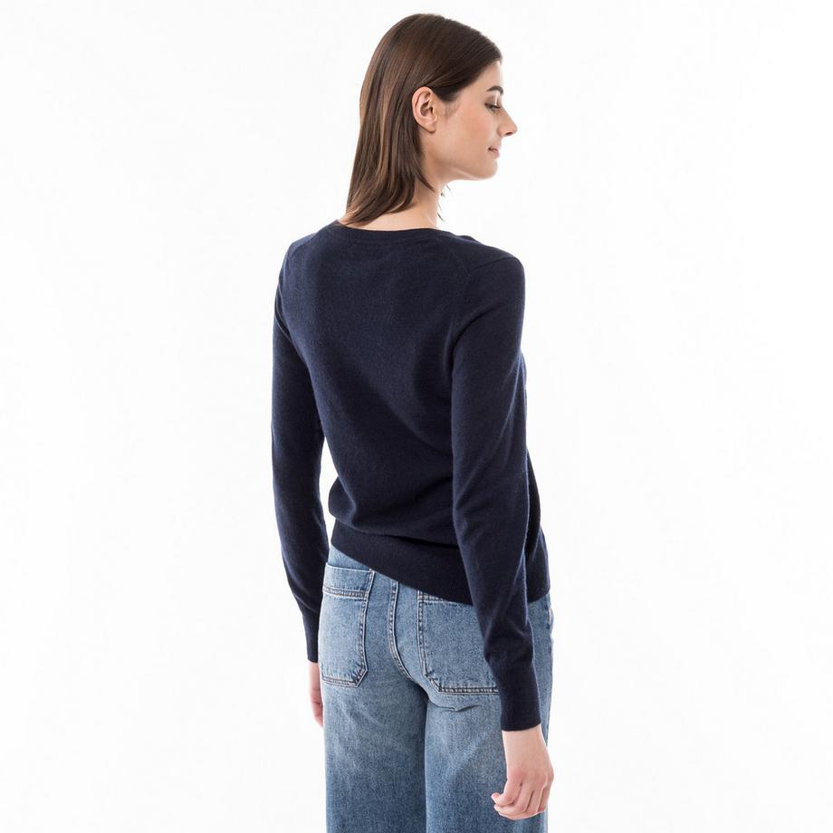 Manor Woman V-Neck Pullover  