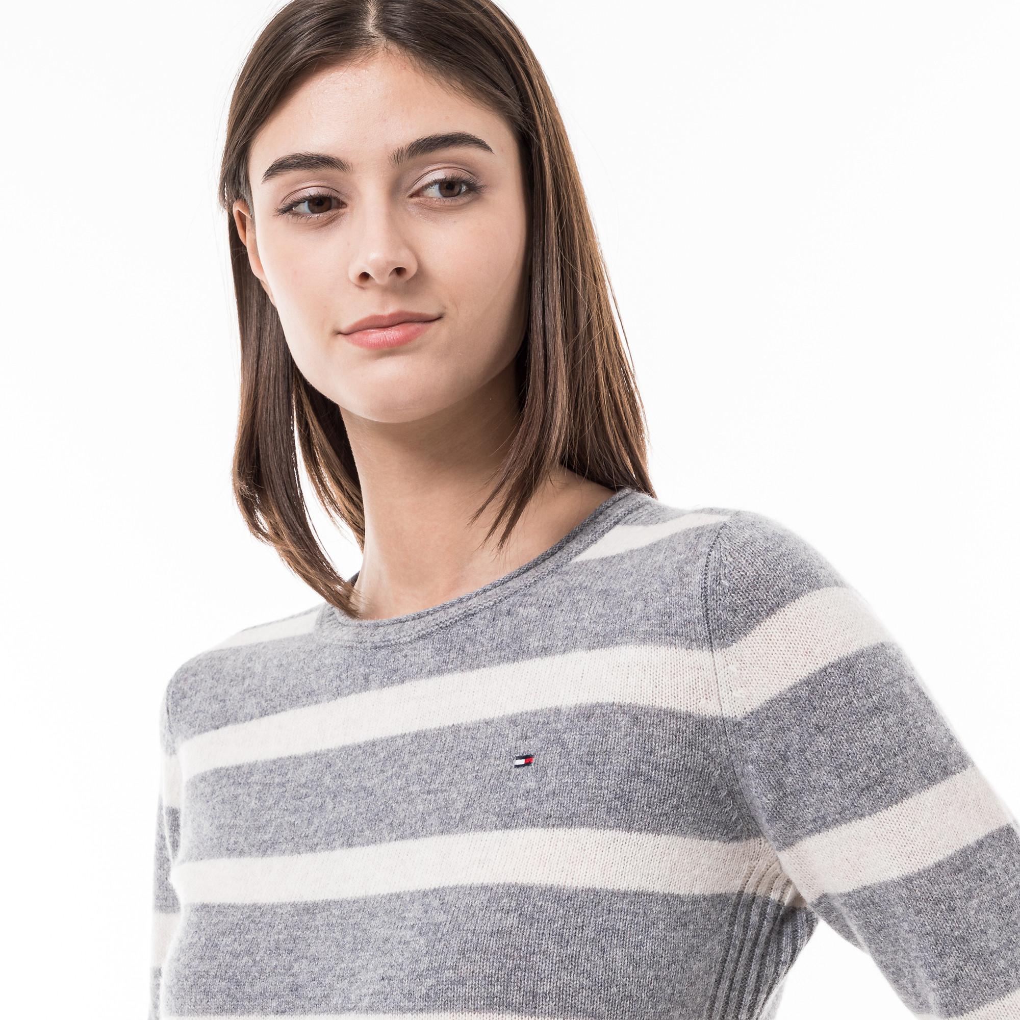 TOMMY HILFIGER Gestreifter Rundhals Pullover  