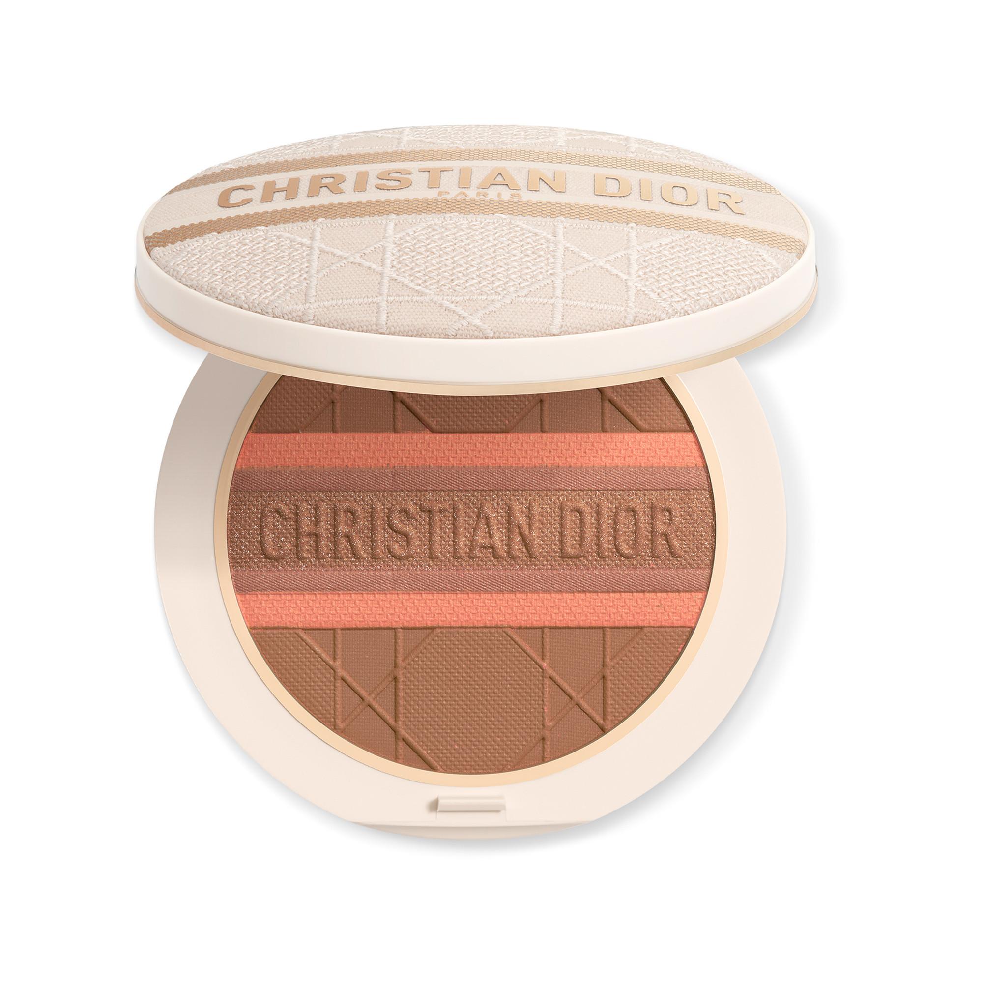 Image of Puder Mit Sonnengeküsstem Finish Für Gesunden Glow Damen Peachy Bronze 8g