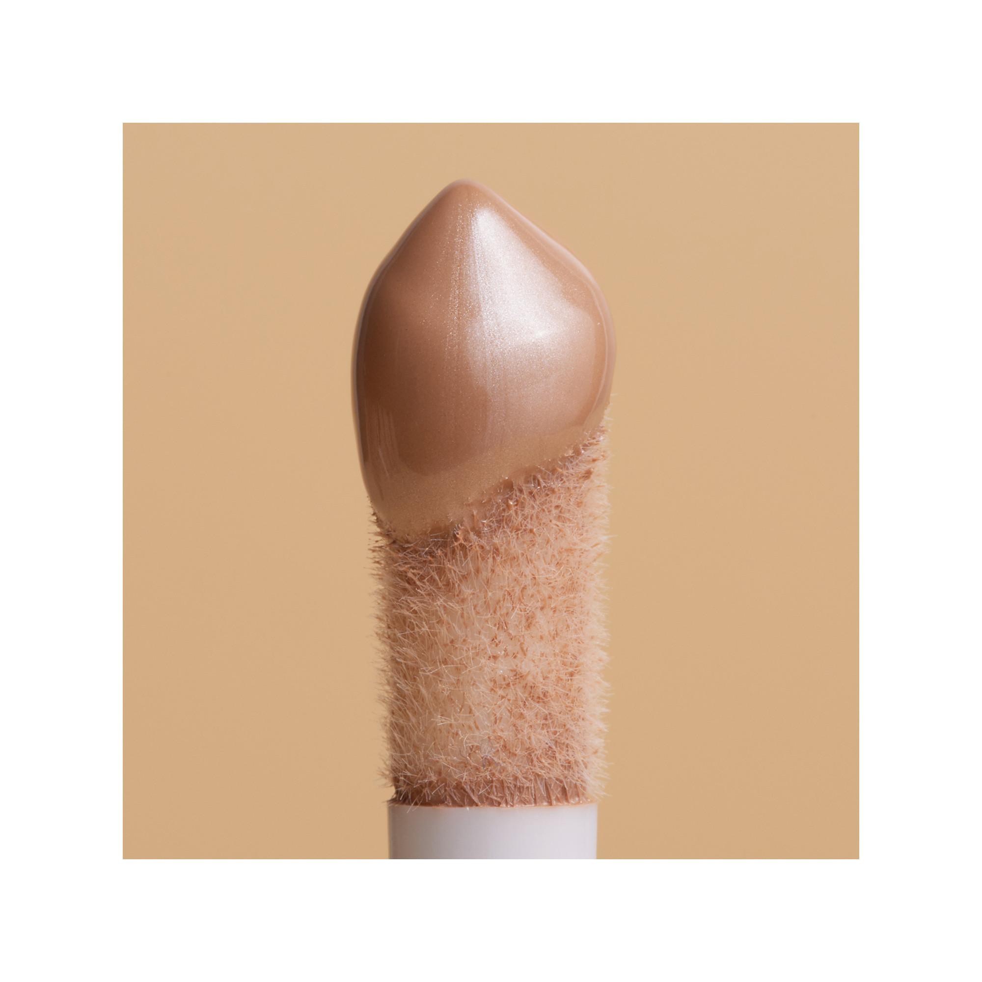 CATRICE Catrice Soft Glam Filter Fluid 030 Soft Glam Filter Fluid 