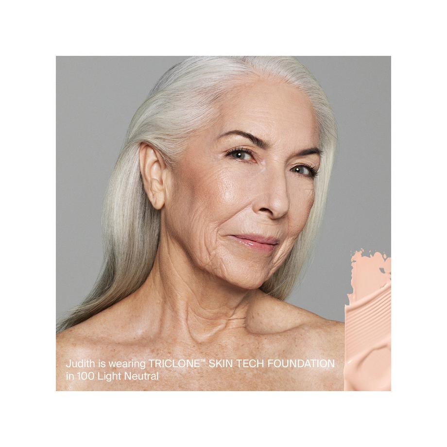 Haus Labs Triclone Skin Tech Foundation - Mittlere Deckkraft mit fermentierter Arnika 