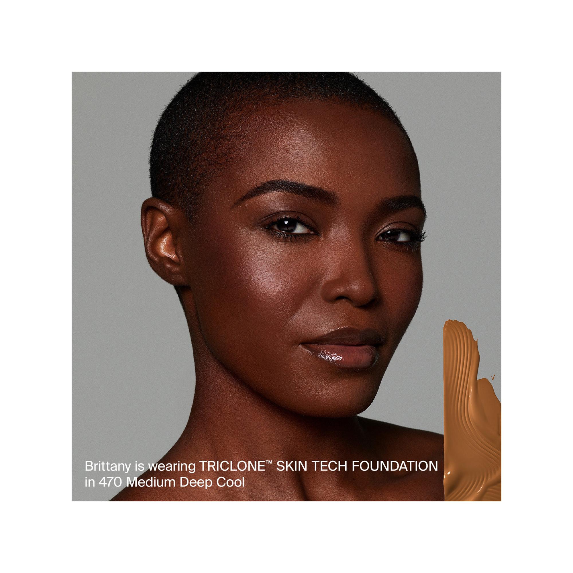 Haus Labs Triclone Skin Tech Foundation - Fondotinta con arnica fermentata 