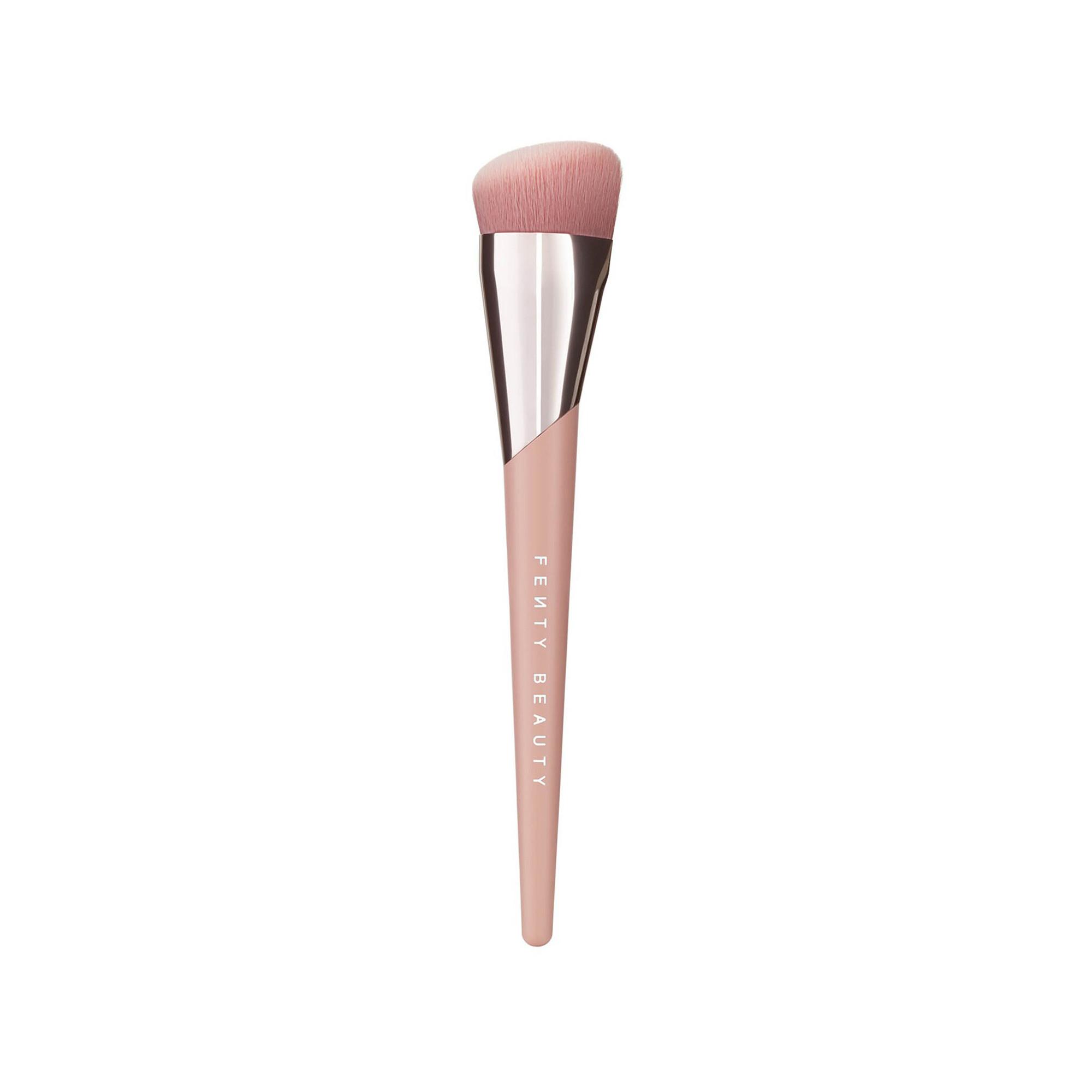 Fenty Beauty By Rihanna Precision Foundation Brush 145 Pennello make-up 