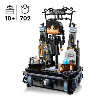 LEGO®  76780 Personaggio di Mercoledì Addams 