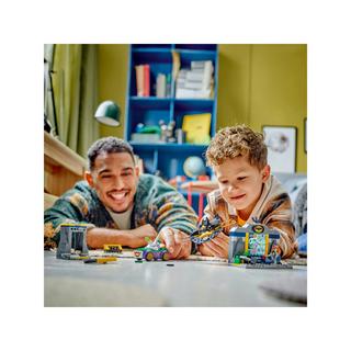 LEGO®  76272 Bathöhle mit Batman™, Batgirl™ und Joker™ 