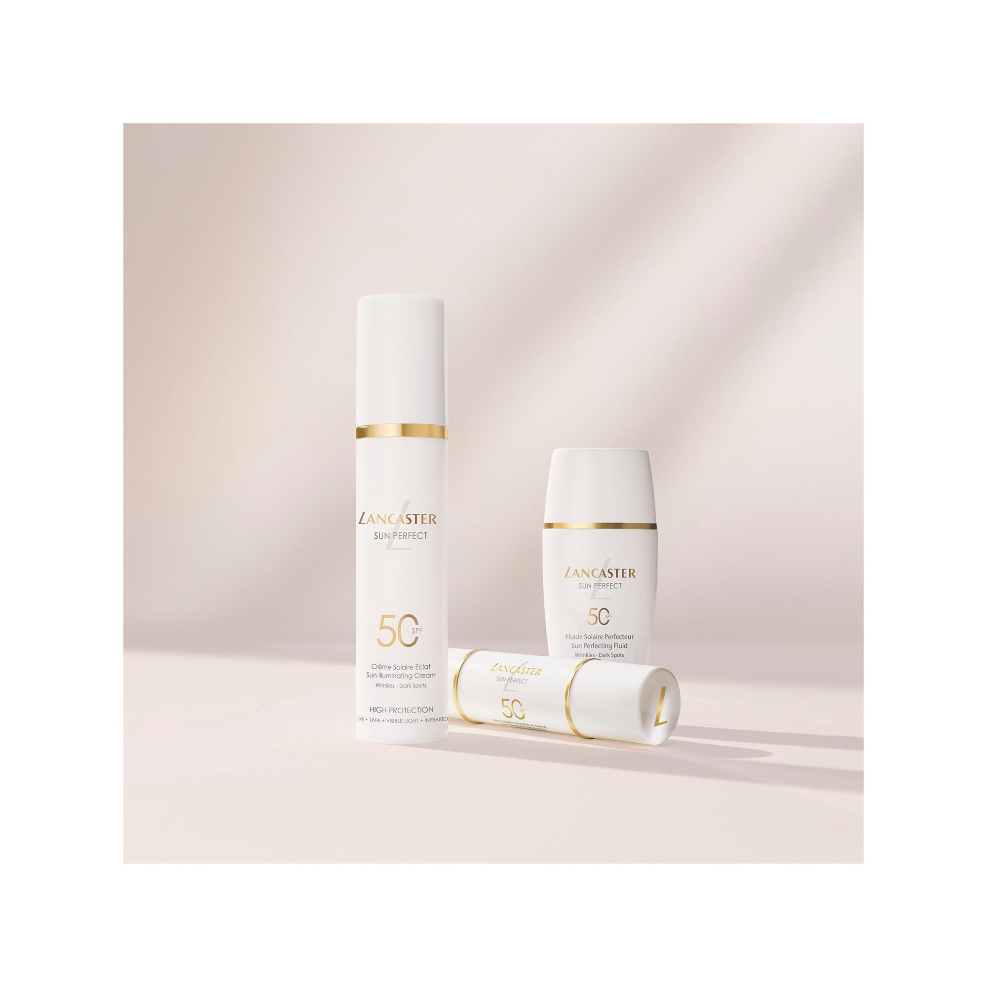 LANCASTER Clean Sun Sun Perfect Youth Protection Sun Clear & Tinted Stick SPF50 