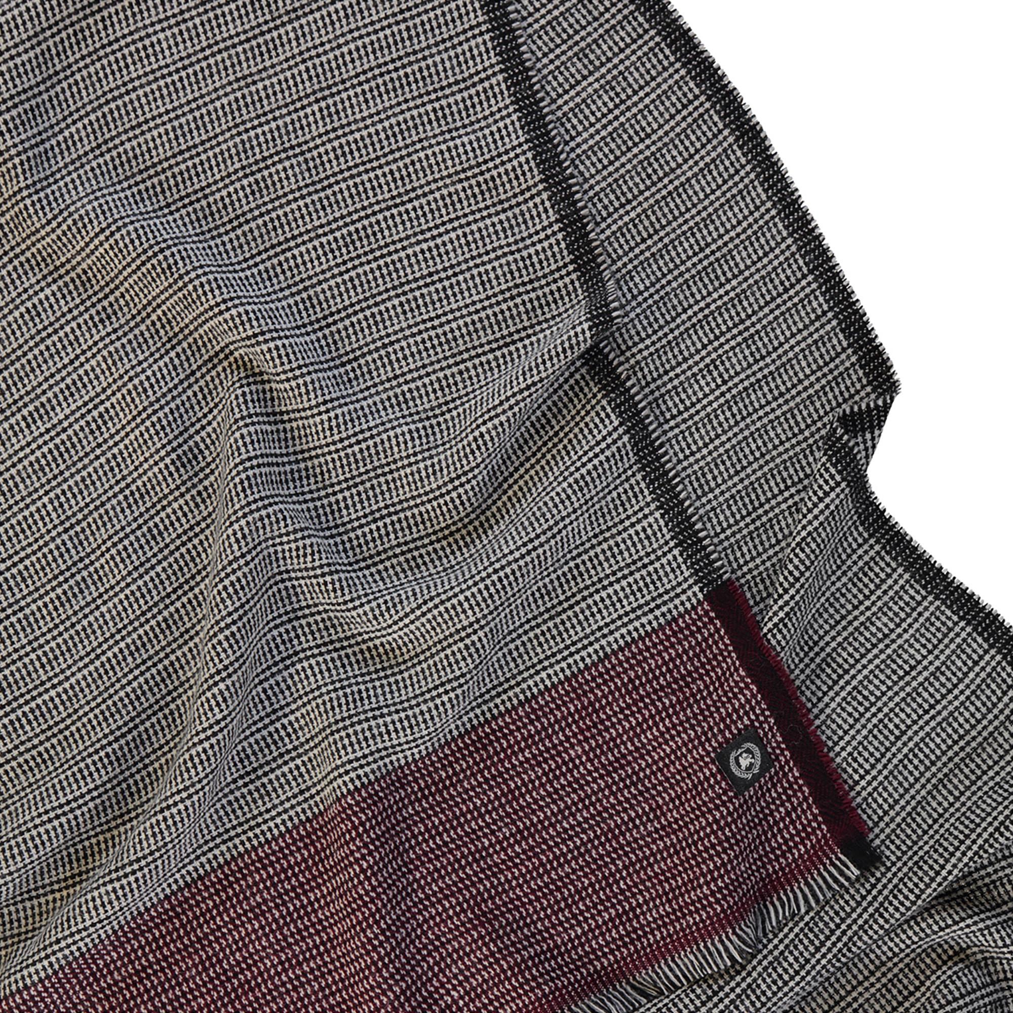 Lerros Echarpe avec motif à carreaux minimal  