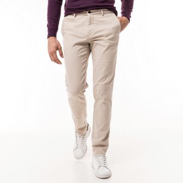 Pantalon chino, Regular Fit