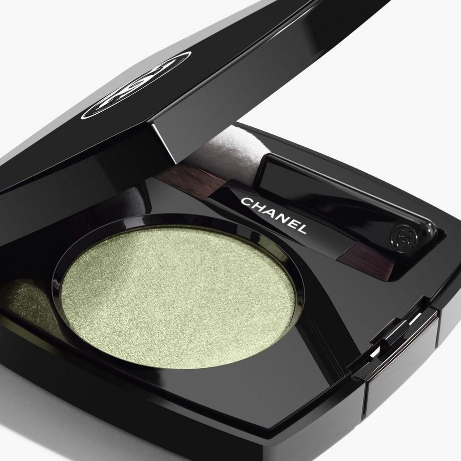 CHANEL OMBRE ESSENTIELLE VIELSEITIGER UND LANGANHALTENDER LIDSCHATTEN 