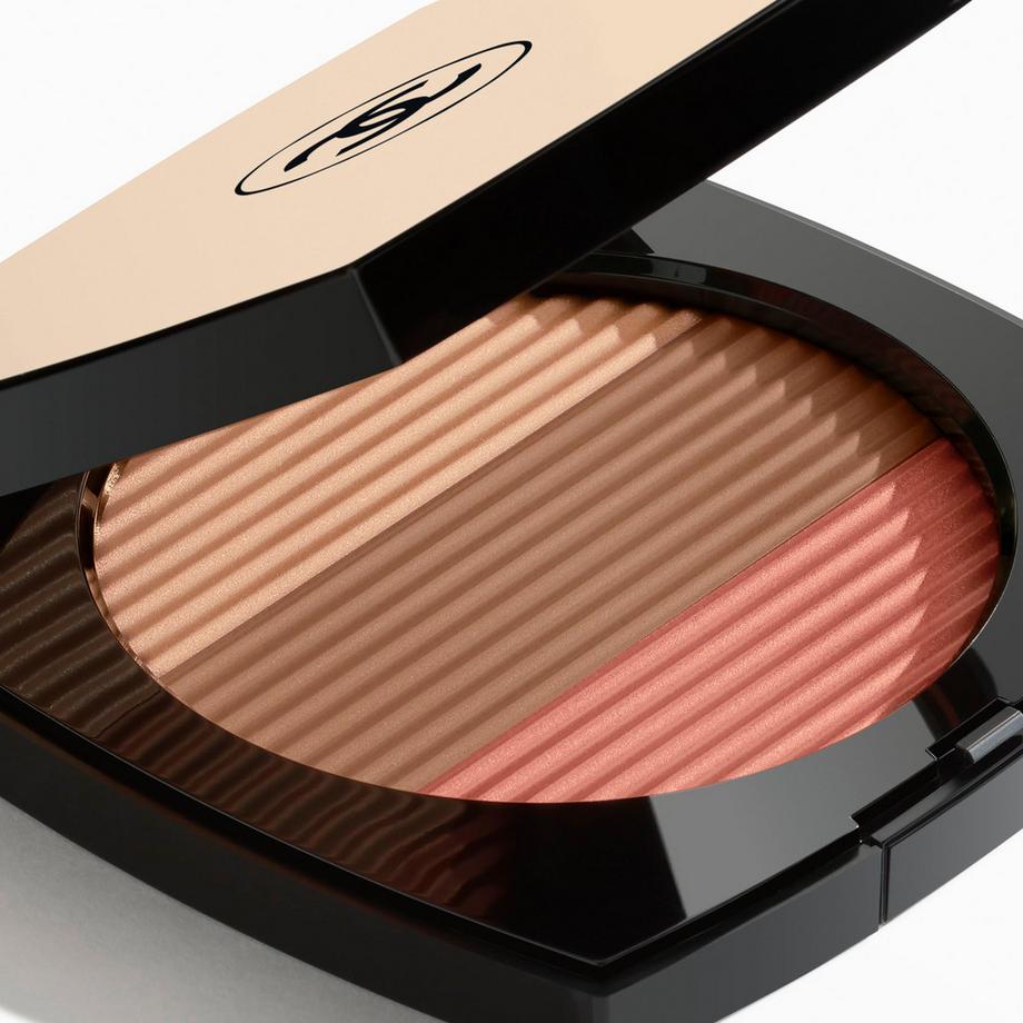 CHANEL LES BEIGES POUDRE BELLE MINE ENSOLEILLÉE 