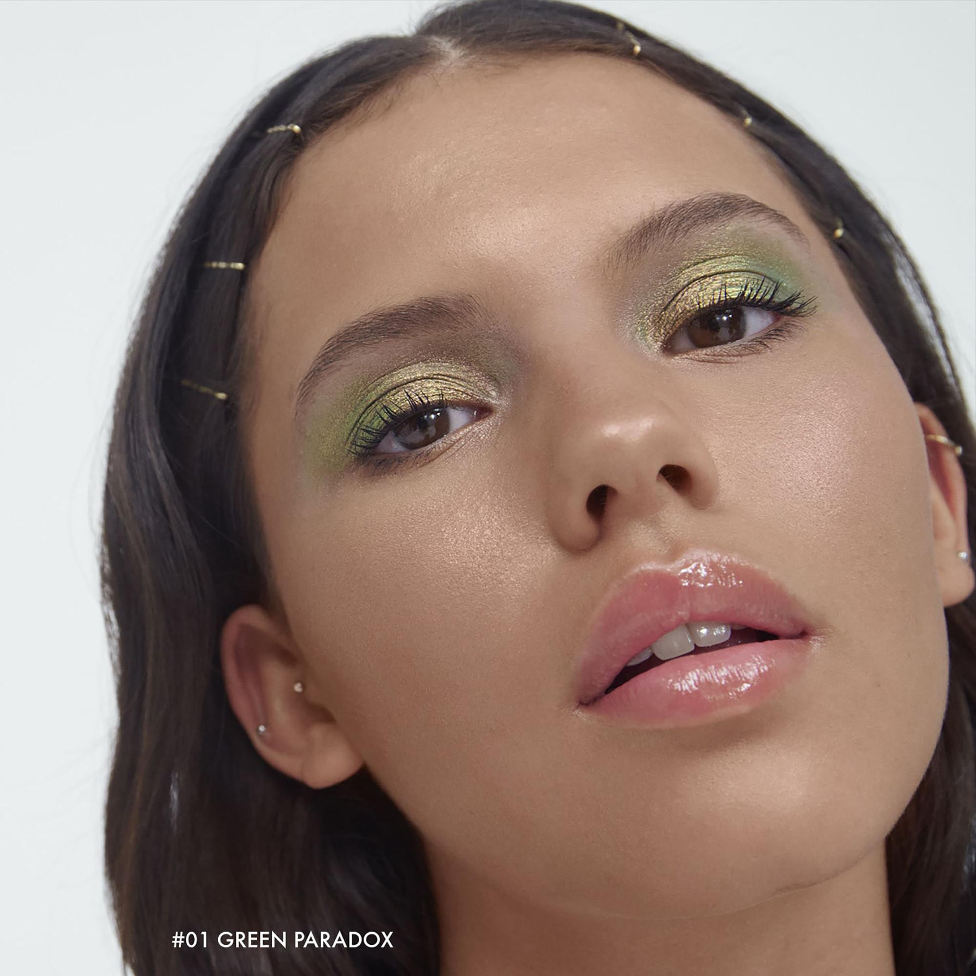 SEPHORA Colorful Effets Speciaux Multichrome Mehrfarbiger Flüssig-Lidschatten 