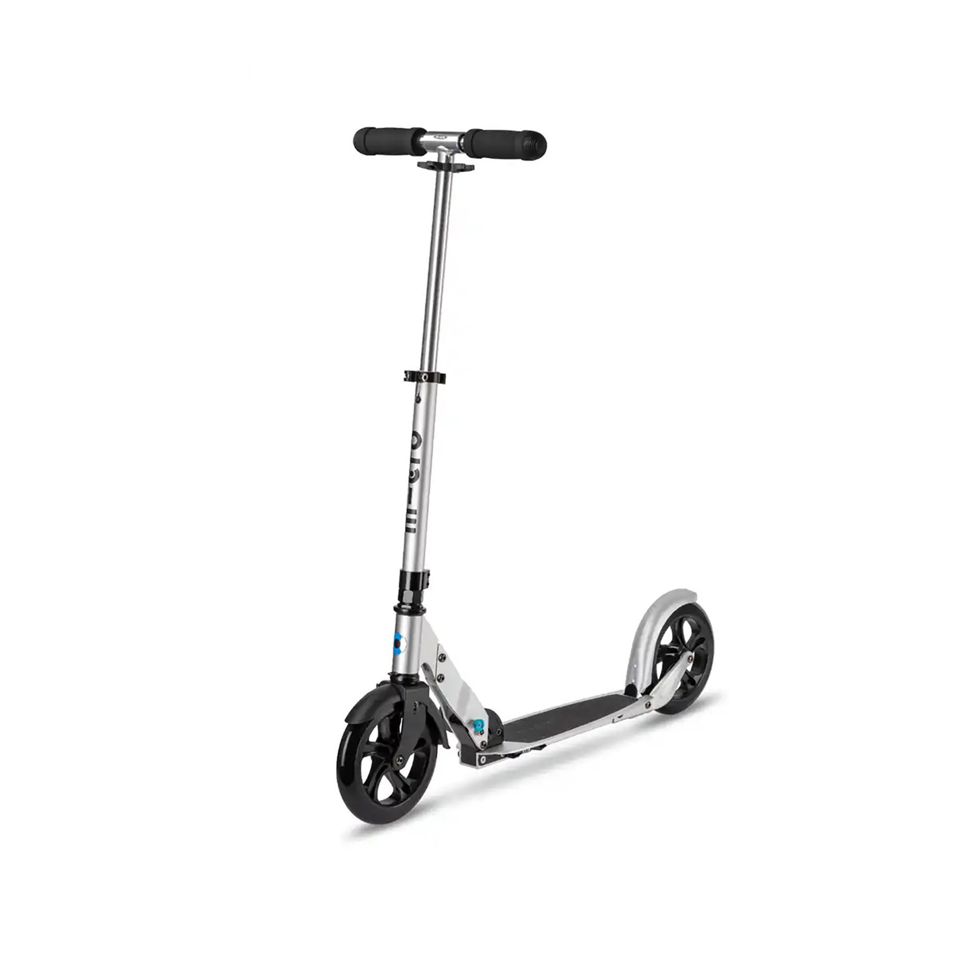 micro Classic Matt Silver Trottinette pour asphalte 