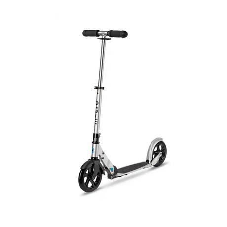 micro Classic Matt Silver Scooter für Asphalt 