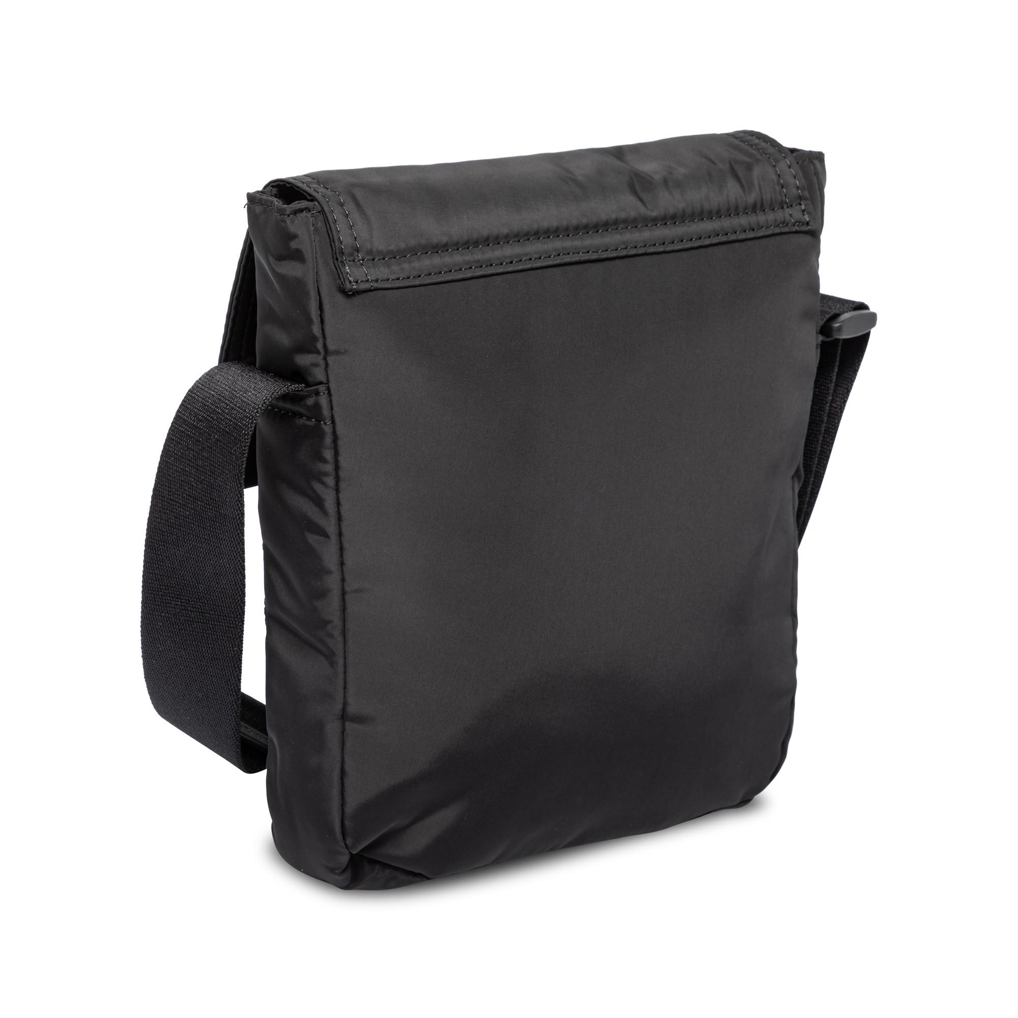 Calvin Klein Sac Reporter Matelassé  