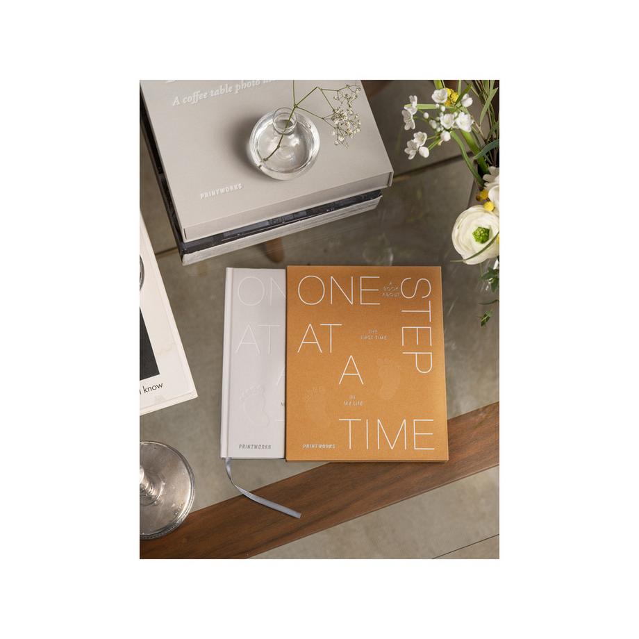 PRINTWORKS Album photo A Book About the First Time in My Life 