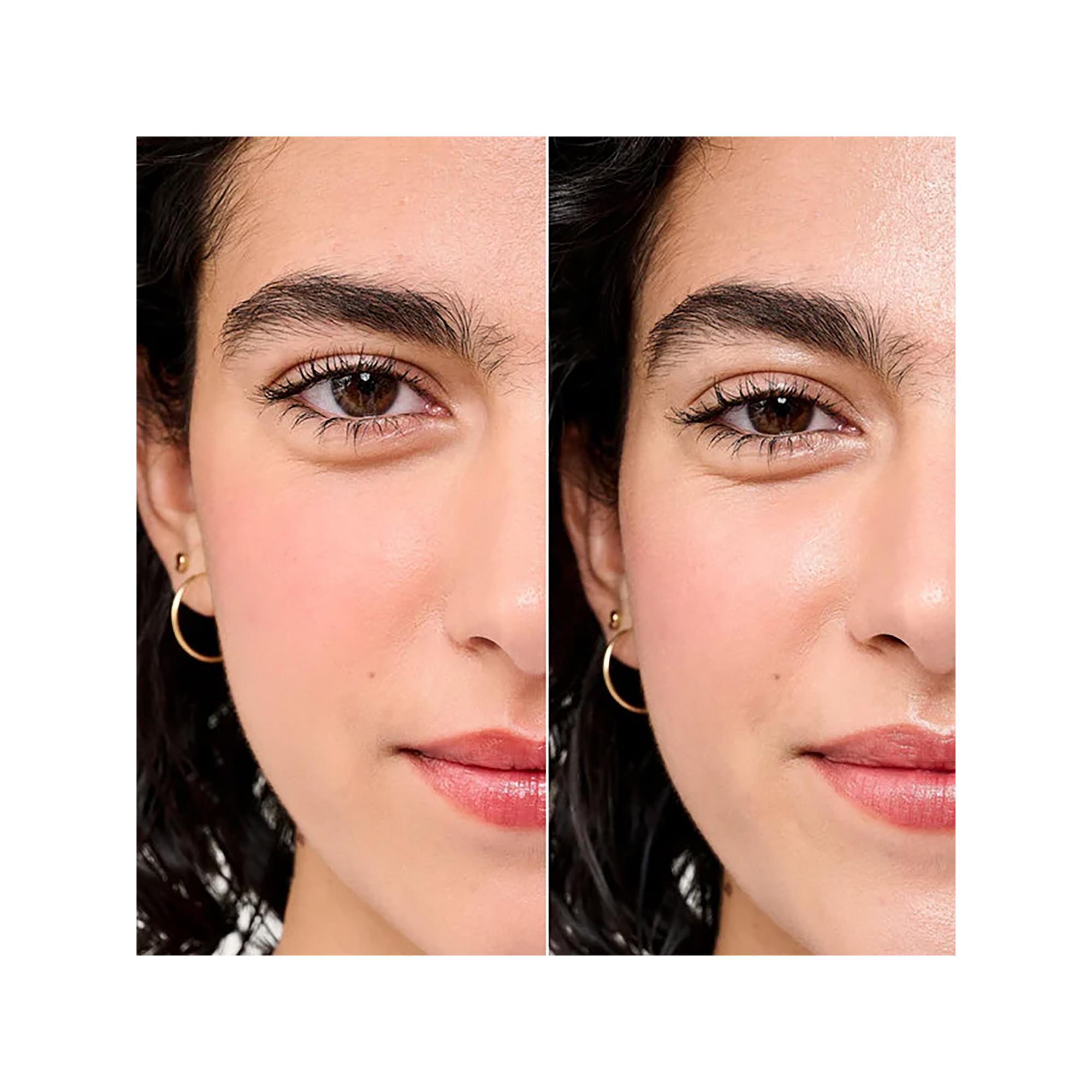 benefit  Dew-la-la - Illuminante Liquido Glowy 