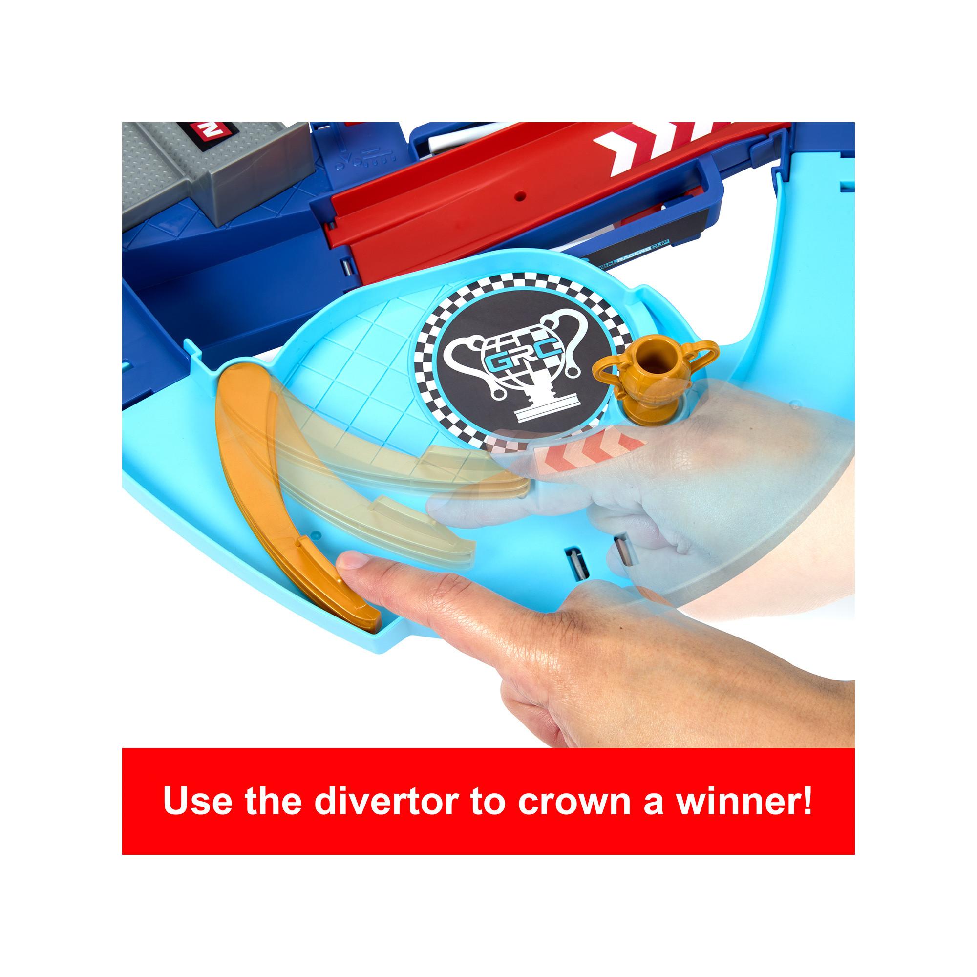 Mattel  Cars GRC Sprung-Rennstrecke 