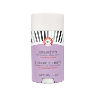 FIRST AID BEAUTY  Stick antisfregamento - Stick con burro di karité + avena colloidale 