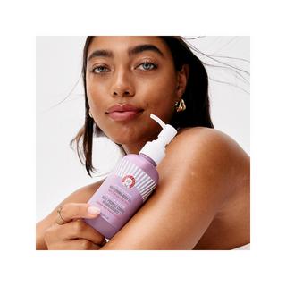 FIRST AID BEAUTY  After-shower nourishing body oil - Huile pour le corps nourrissante 