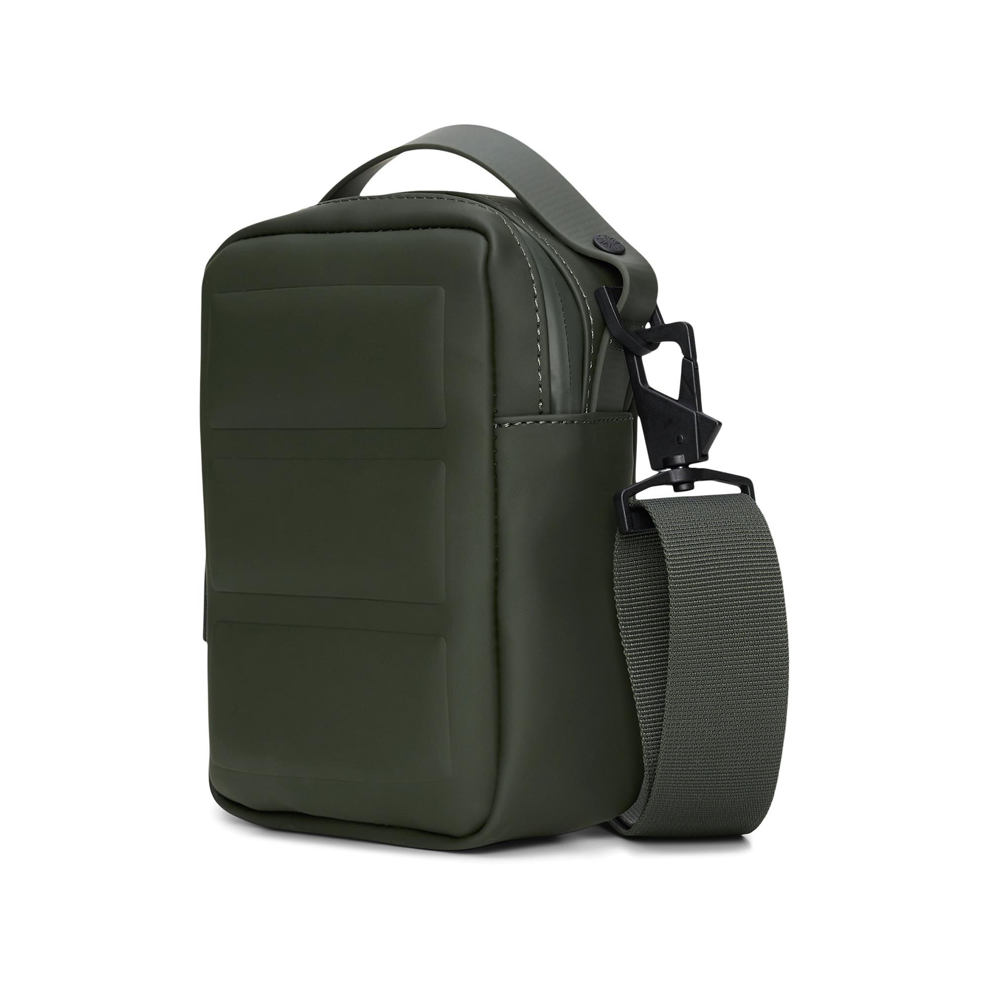 RAINS Umhängetasche Shield Reporter Box Bag 