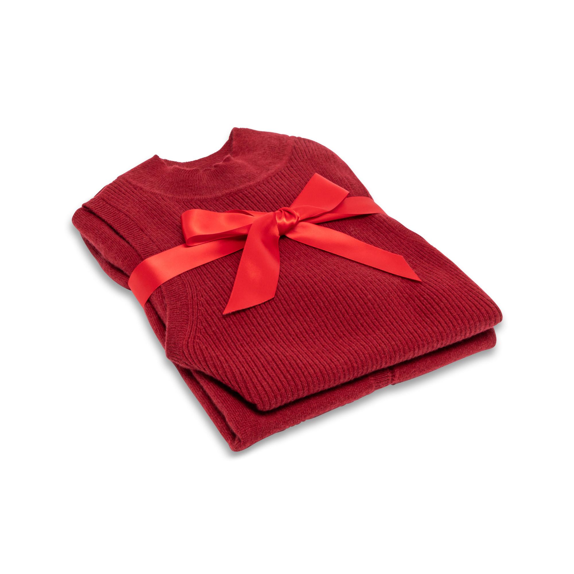 Manor Woman gift set card and pulli Bio-Cashmere Cardigan 