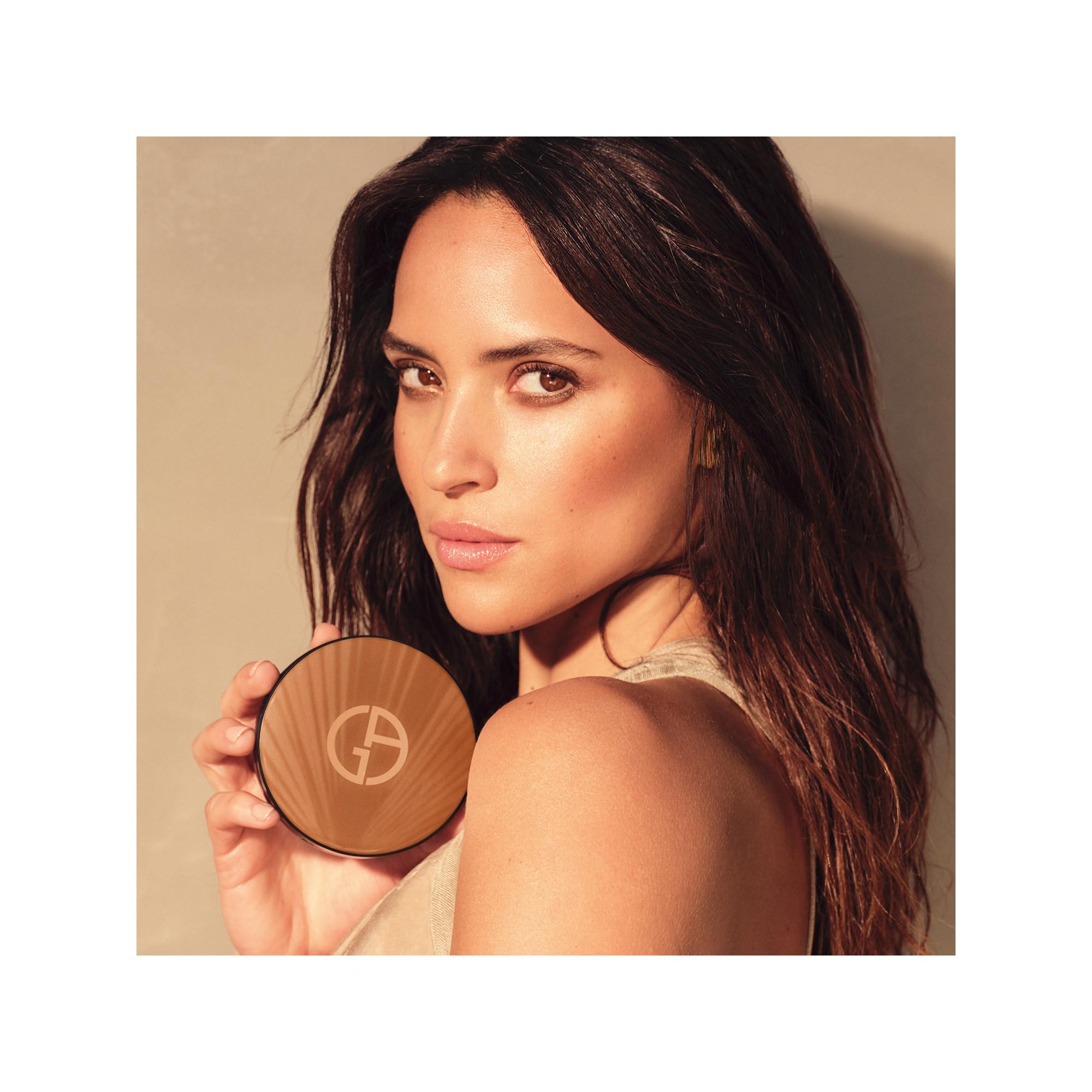 ARMANI Luminous Silk Glow  Bronzer 