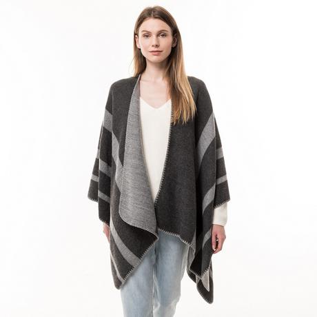 Manor Woman  Poncho 