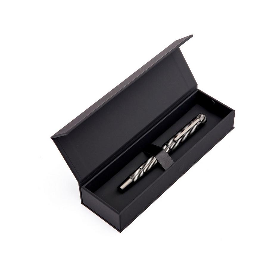 HUGO BOSS Stylo plume Core 