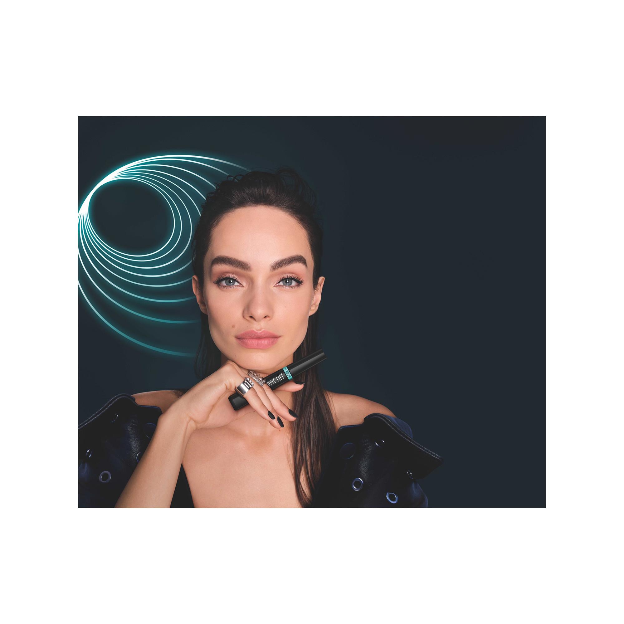 L'OREAL  Telescopic Lift Waterproof 