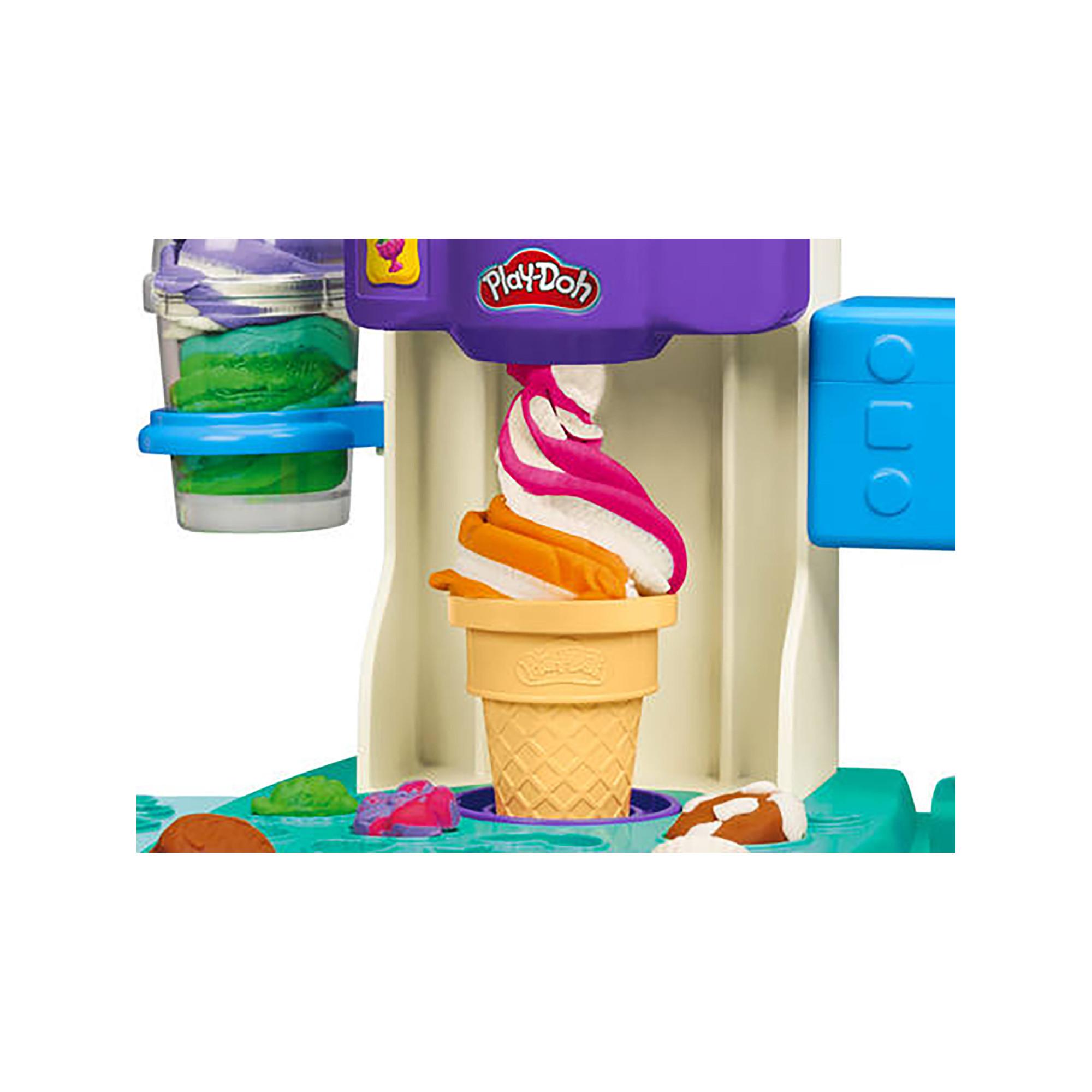 Play-Doh  Regenbogen Eismaschine 